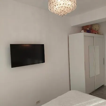 Apartament Cube White