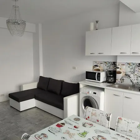 Cube White